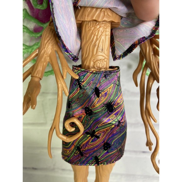 Monster High Garden Ghouls Treesa Thornwillow Tree Doll 14in With Outfit Shoes - Picture 8 of 9